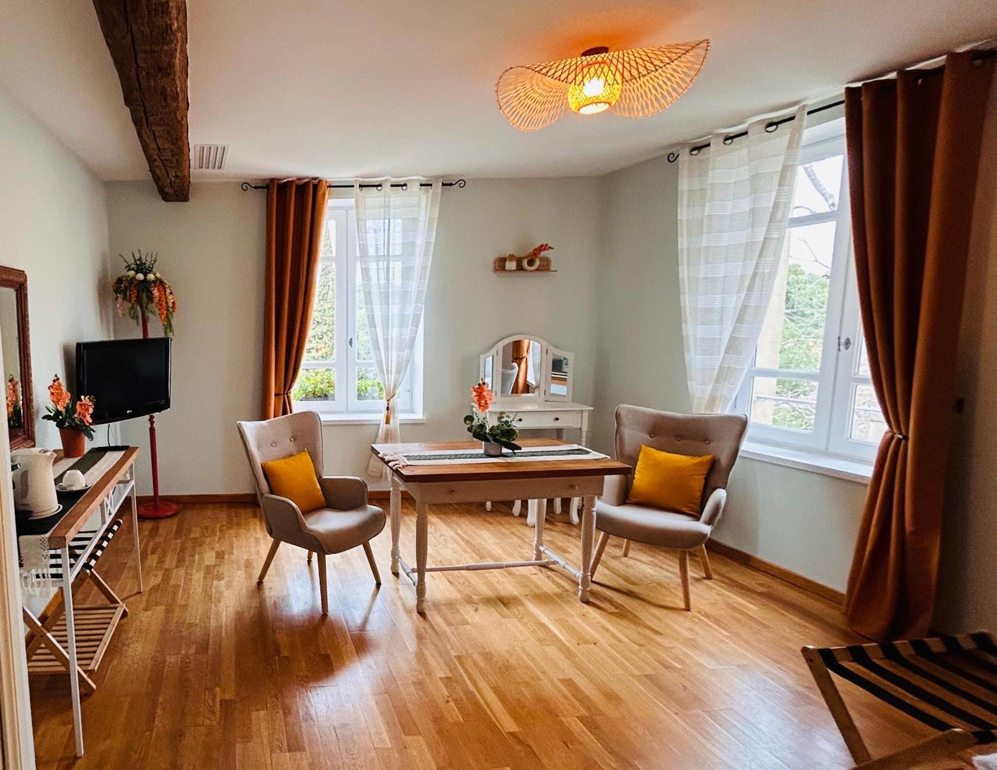 Chambres D'Hotes Chateau De Jonquieres ナルボンヌ エクステリア 写真